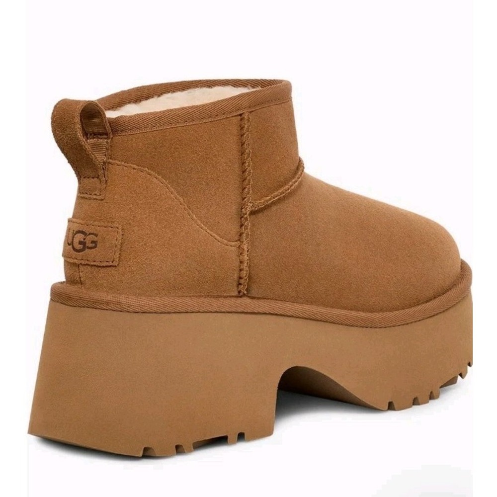 UGG NWT Platform Mini Boots | Chestnut | Cozy & Trendy | Size 8 - Picture 3 of 8